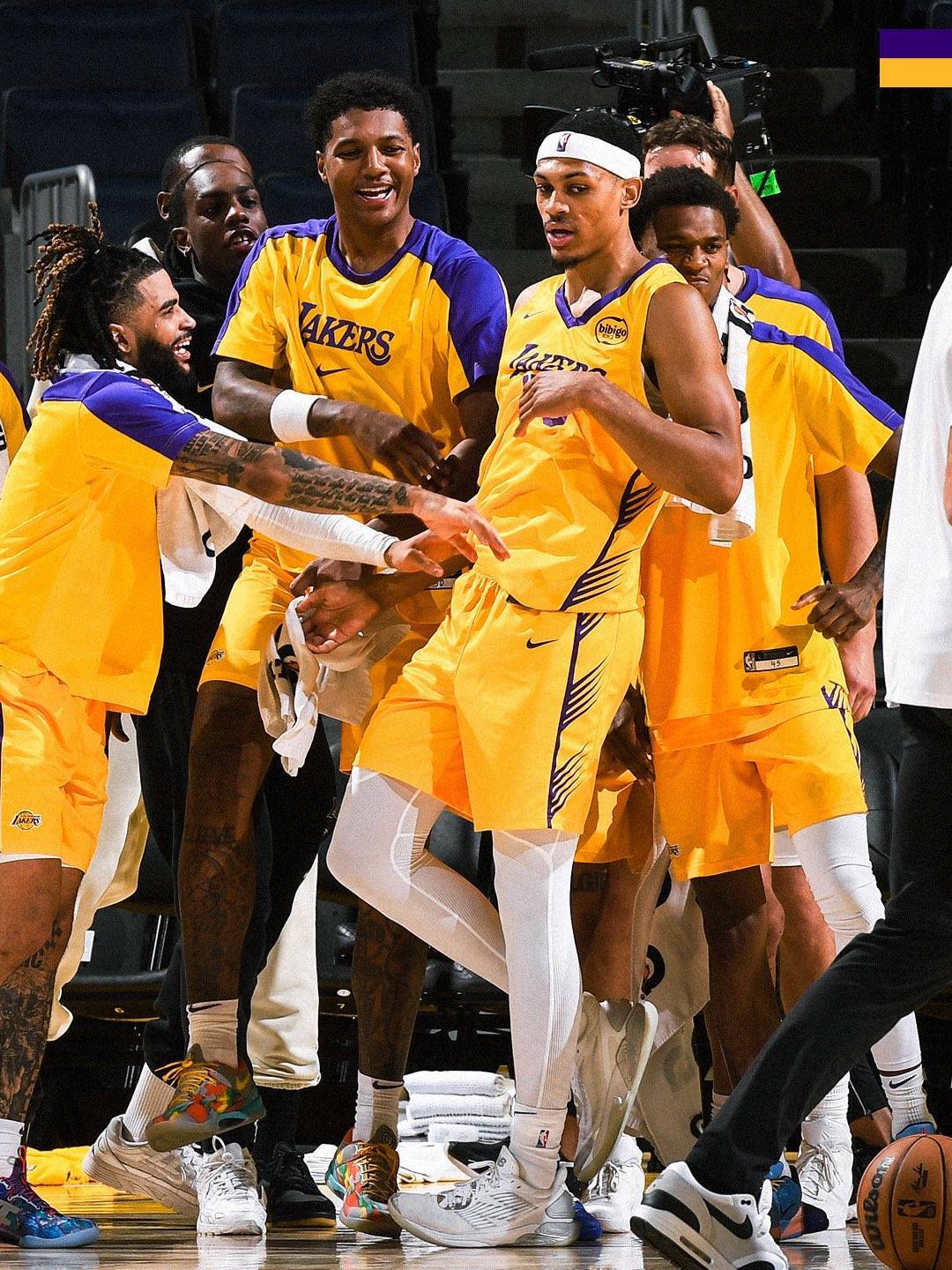 NBA夏联-勇士不敌热火 广东旧将27+13湖人胜马刺