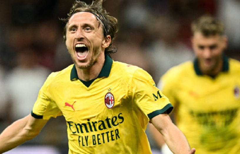 AC米兰2-0博洛尼亚，莫德里奇建功，领跑意甲积分榜